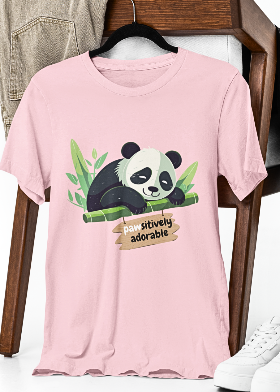 Cuddle-Worthy : Women's Graphic Tee