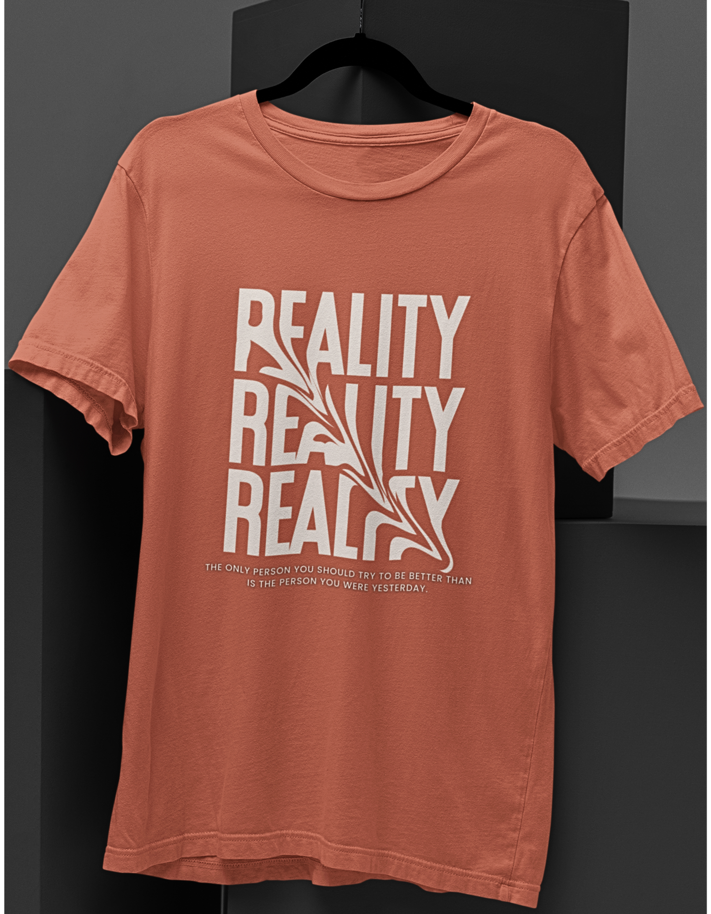 Distorted View : T-Shirt