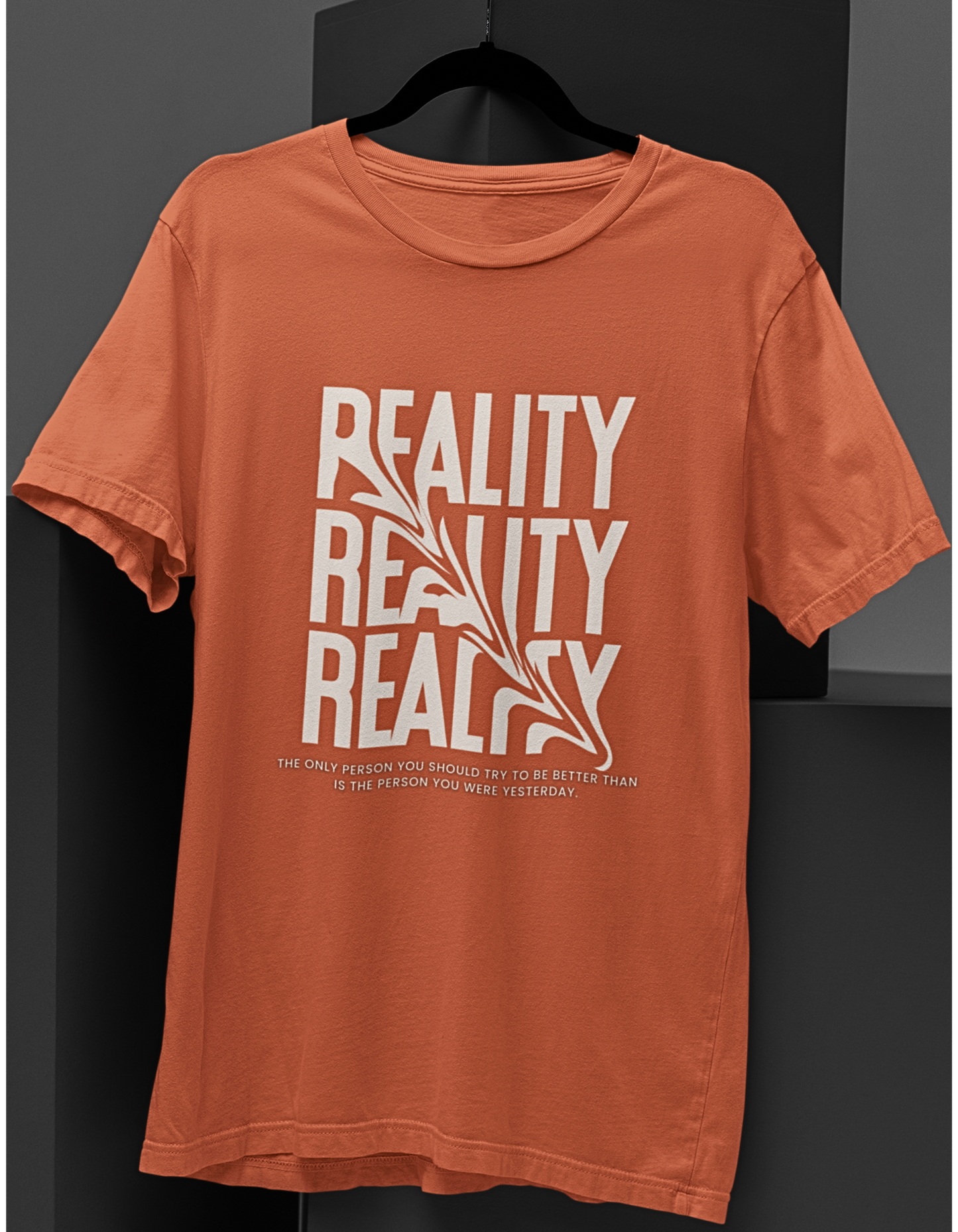 Distorted View : T-Shirt