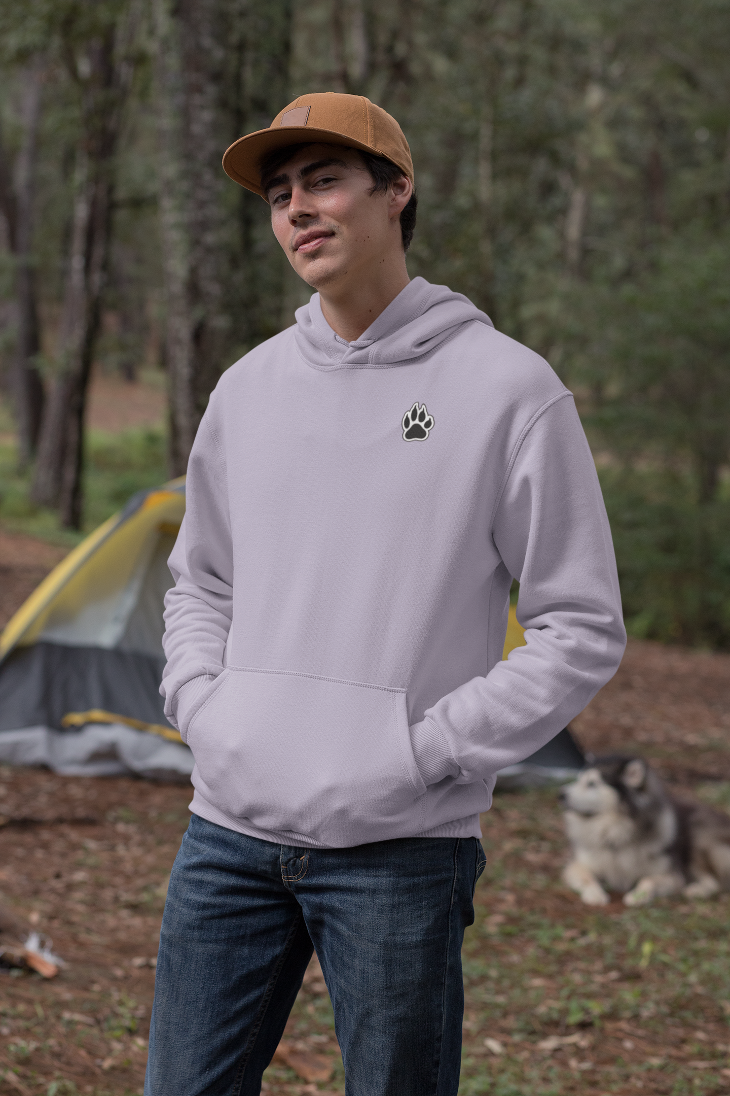 Echoing Howl Men's Hoodie with Paw Pocket